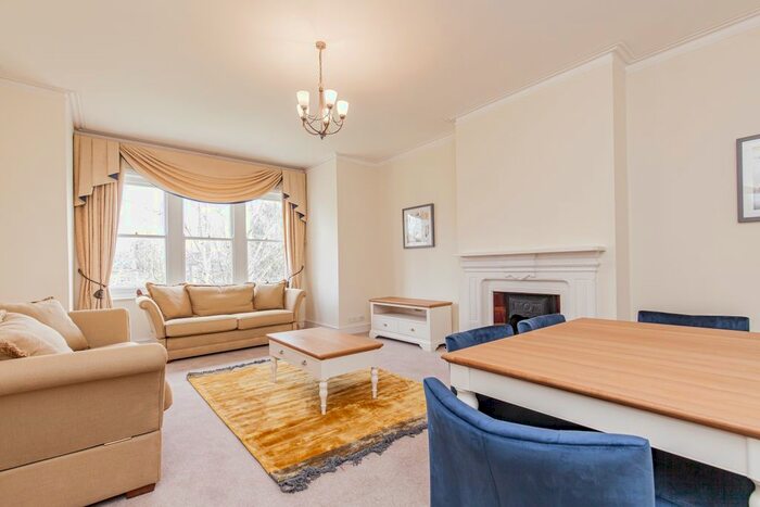 2 Bedroom Flat To Rent In Banbury Road, Oxford, OX2