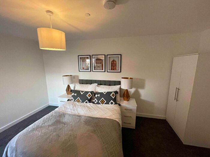 2 Bedroom Apartment For Sale In City Residence, Liverpool, L5