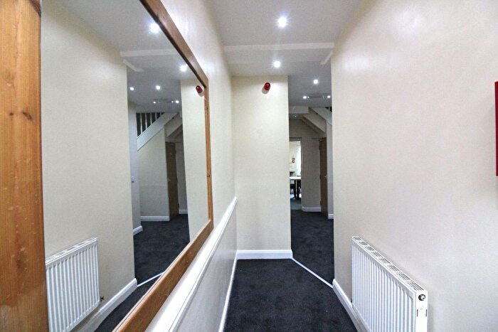 6 Bedroom Terraced House To Rent In St Wilfrid Street, Preston, Lancashire, PR1