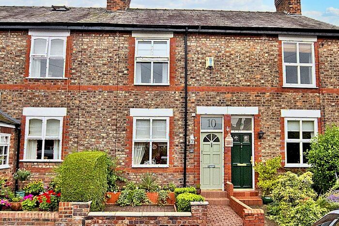 2 Bedroom Terraced House To Rent In Hawthorne Road, Stockton Heath, WA4