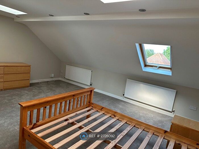 1 Bedroom Flat To Rent In Welldon Crescent, Harrow, HA1