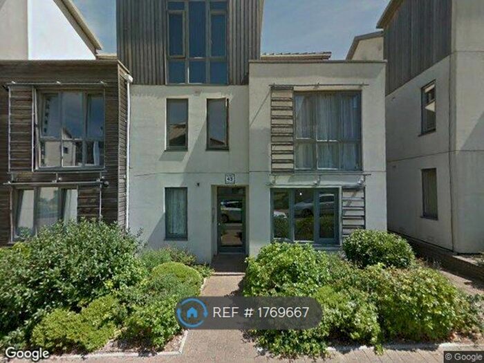 2 Bedroom Flat To Rent In Oak Vale, Ryde, PO33