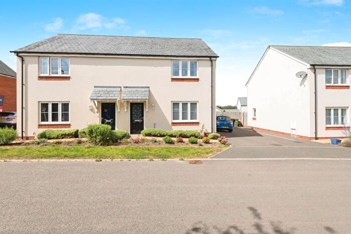 2 Bedroom Semi-Detached House For Sale In Willow Rise, Witheridge, Tiverton, EX16