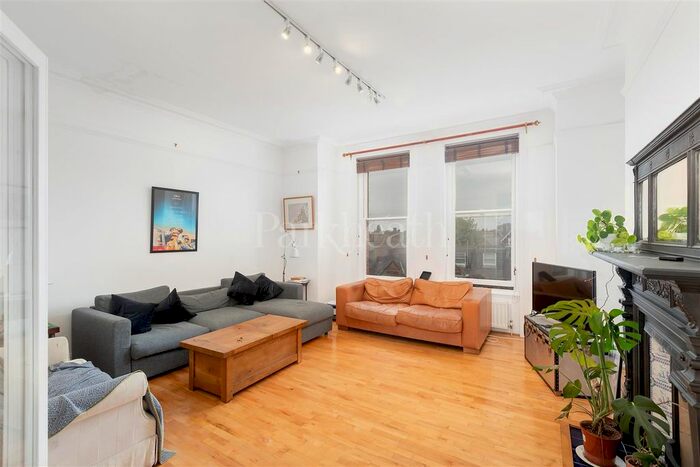 5 Bedroom Flat To Rent In Goldhurst Terrace, London NW6