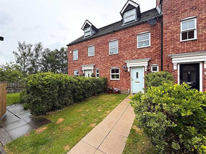 3 Bedroom Terraced House For Sale In Sandwath Drive, Church Fenton, LS24