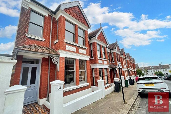 4 Bedroom End Of Terrace House For Sale In Semley Road, BN1