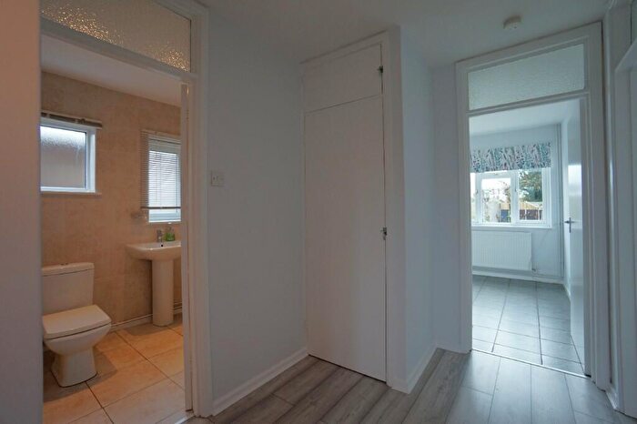 2 Bedroom Semi-Detached Bungalow For Sale In Greenhill Gardens, Minster, CT12