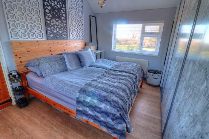 2 Bedroom Semi-Detached House For Sale In Foresters, Water End, HP14