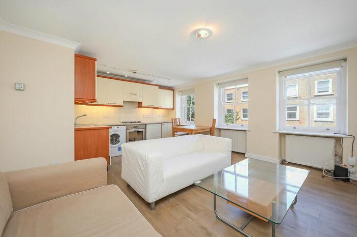 1 Bedroom Flat To Rent In Goodge Street, East Marylebone/Fitzrovia, London, W1T