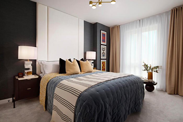 1 Bedroom Apartment For Sale In Headstone Drive, Harrow, HA1