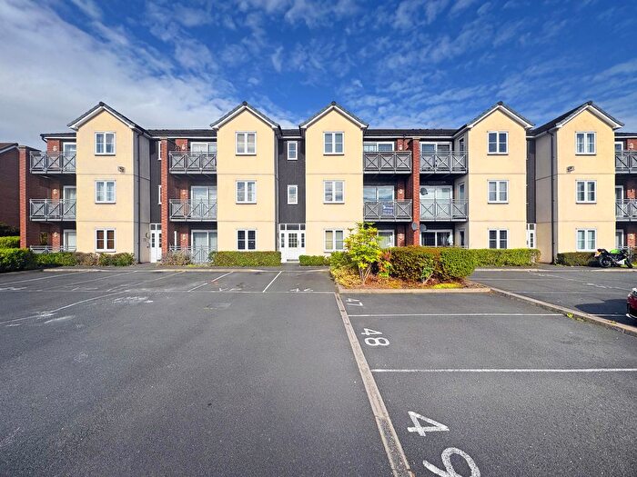 1 Bedroom Flat For Sale In Maddren Way, Middlesbrough, TS5