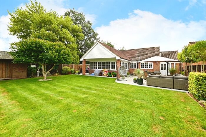 4 Bedroom Detached Bungalow For Sale In Paige Close, Watlington, King's Lynn, PE33