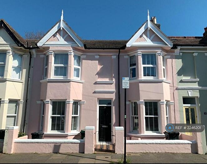 2 Bedroom Flat To Rent In Mortimer Road, Hove, BN3