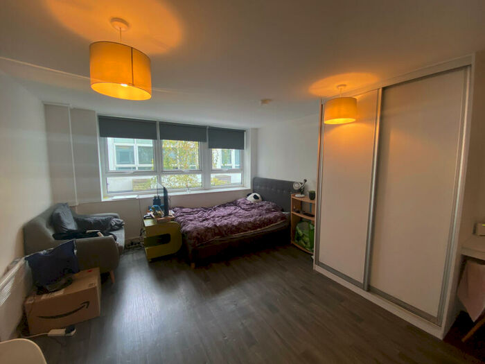 Apartment To Rent In Bells Court, Bailey Street, Sheffield, South Yorkshire, S1