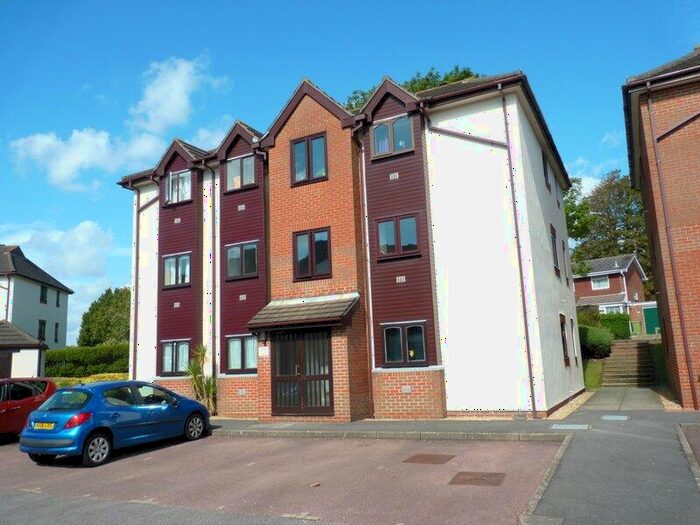 1 Bedroom Flat To Rent In Elmhurst Road, Fareham, Hampshire, PO16