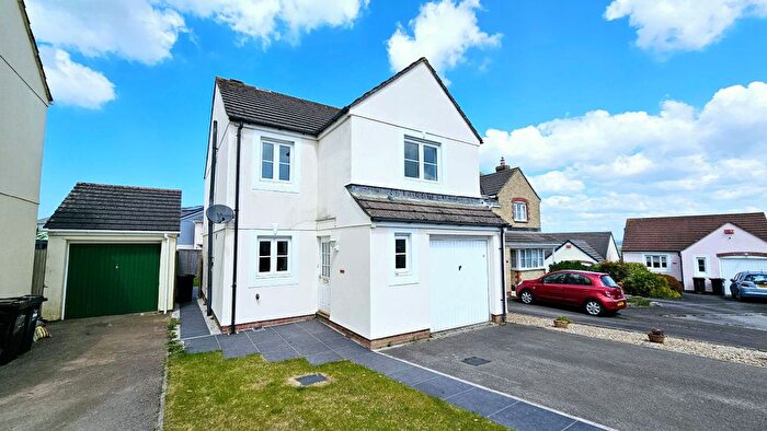 4 Bedroom Detached House For Sale In Talmena Avenue, Wadebridge, PL27