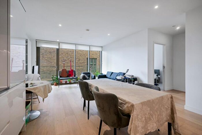 1 Bedroom Apartment For Sale In Commodore House, Royal Wharf, E16