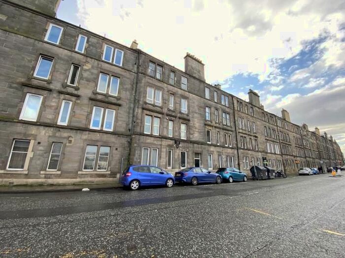 1 Bedroom Flat To Rent In Broughton Road, Edinburgh, EH7