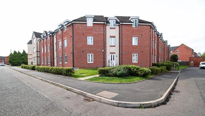 2 Bedroom Flat For Sale In Ceres Chase, Farnworth, Bolton, BL4