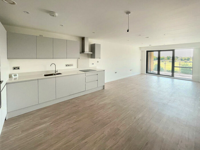 2 Bedroom Apartment To Rent In Yacht Club Place, Trent Lane, NG2