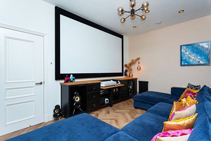 3 Bedroom Detached House For Sale In Durham Avenue, Lytham St Annes, FY8