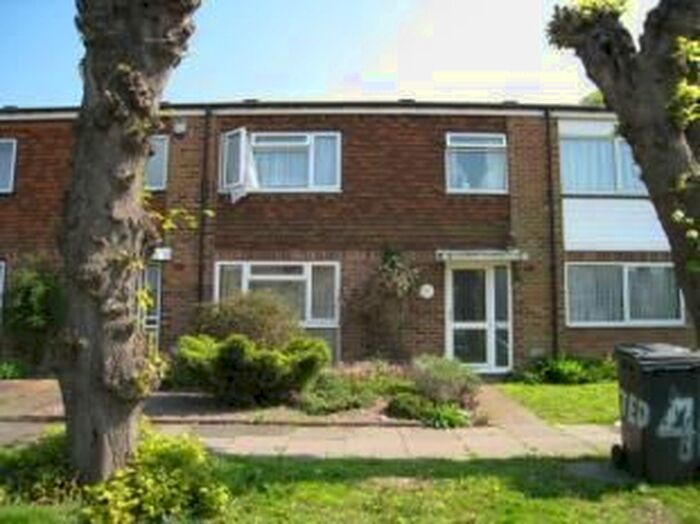 3 Bedroom Property To Rent In Teddington Close, Canterbury, CT1