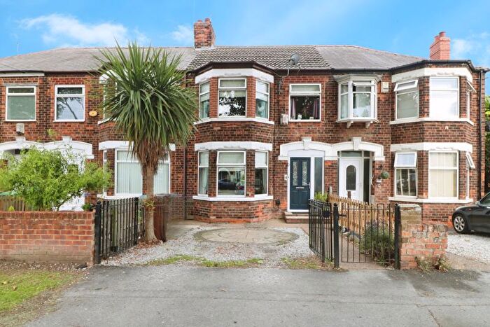 3 Bedroom Terraced House For Sale In Beverley Road, Hessle, HU13