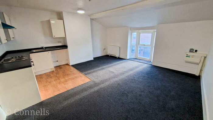 1 Bedroom Flat To Rent In High Street, Lye, Stourbridge, DY9