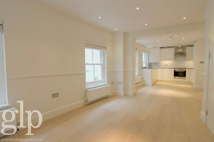 2 Bedroom Flat To Rent In Fouberts Place, London, Greater London, W1F