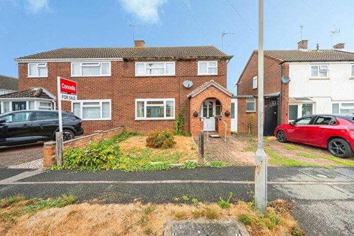 3 Bedroom Semi-Detached House For Sale In Lovatt Drive, Bletchley, Milton Keynes, MK3