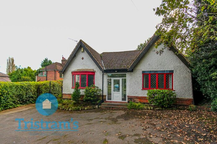 4 Bedroom Detached Bungalow To Rent In Derby Road, Bramcote, Nottingham, NG9