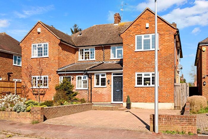 3 Bedroom Semi-Detached House For Sale In Stangate Road, Strood, Rochester, Kent., ME2