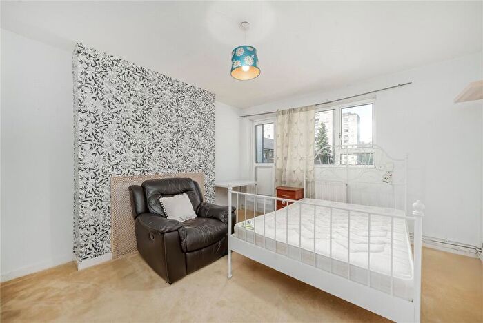 4 Bedroom Flat To Rent In Cumberland Market, Euston, London, NW1
