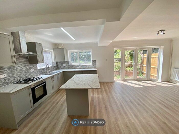 3 Bedroom Semi-Detached House To Rent In Summervale Road, Tunbridge Wells, TN4