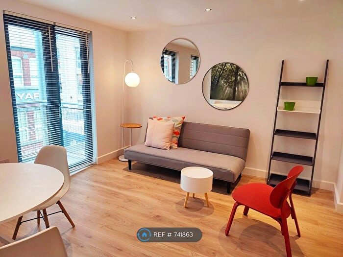 1 Bedroom Flat To Rent In Base, Sheffield, S1