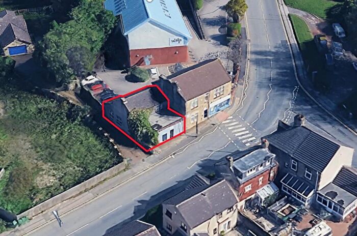 House For Sale In King Street, Drighlington, Bradford, BD11