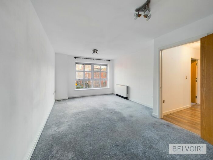 2 Bedroom Flat To Rent In George Street, Birmingham, B3