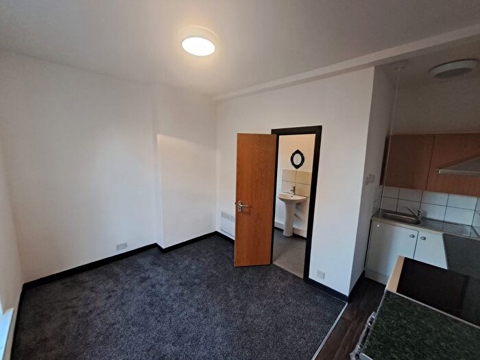 Studio To Rent In Breck Road, Liverpool, Merseyside, L4