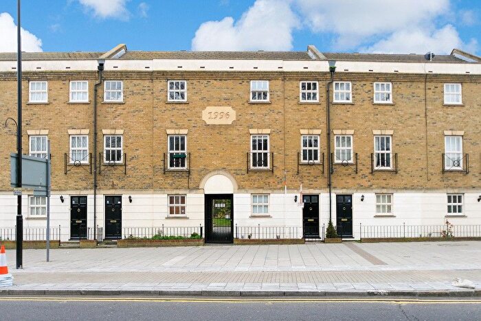 3 Bedroom Terraced House To Rent In Austins Court, Peckham Rye, SE15