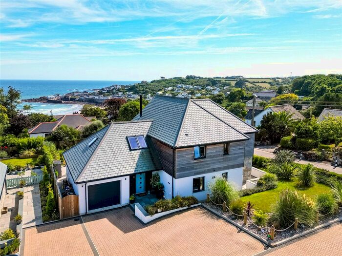 4 Bedroom Detached House For Sale In North Corner, Coverack, Helston, Cornwall, TR12