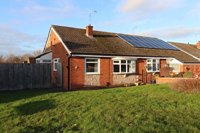 2 Bedroom Semi-Detached Bungalow To Rent In Longford Close, Wigston, Leicester, LE18