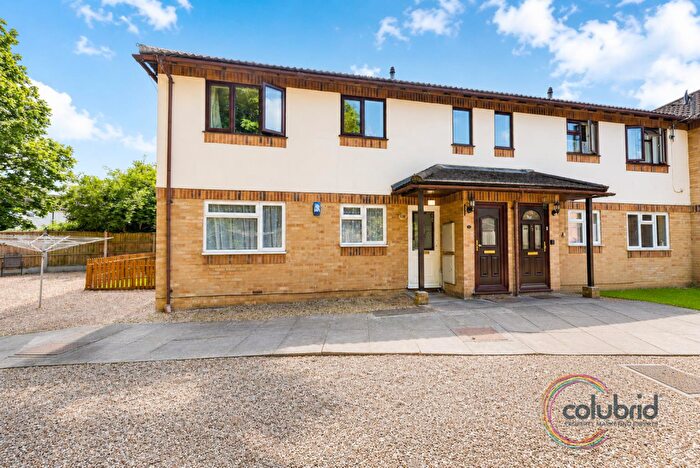 2 Bedroom Maisonette For Sale In Colman Close, Stanford-le-Hope, SS17