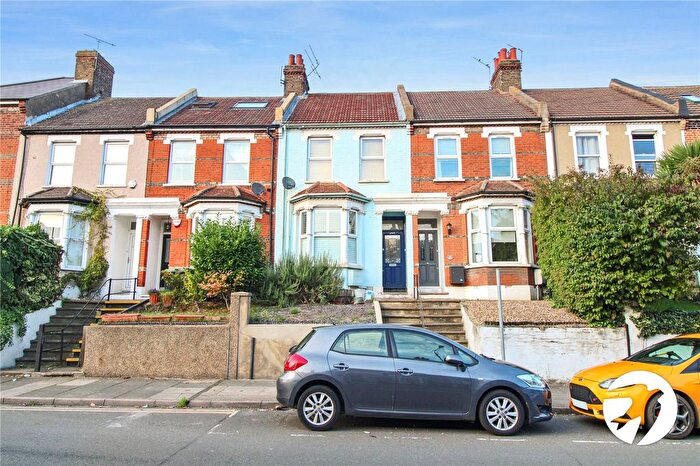 3 Bedroom Terraced House To Rent In Old Road West, Gravesend, Kent, DA11
