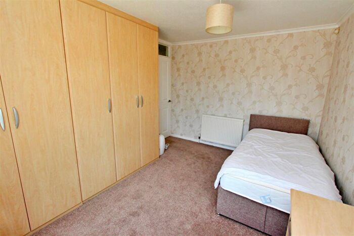 2 Bedroom Detached Bungalow For Sale In Frinton Grove, Bispham, Blackpool, FY2