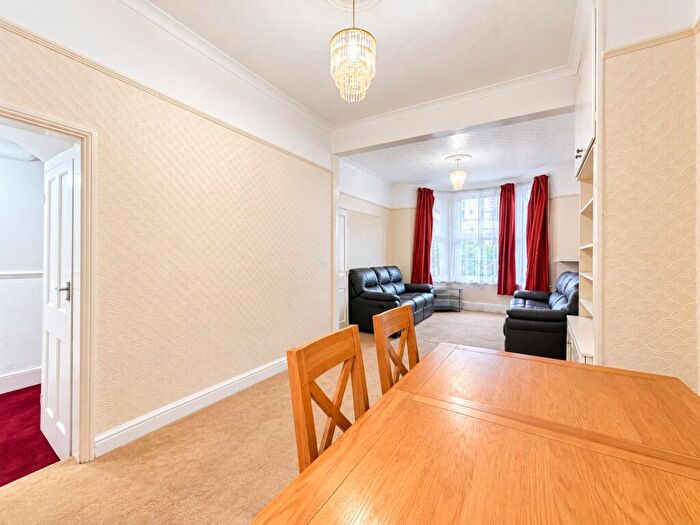 3 Bedroom House For Sale In Murillo Road, London, SE13