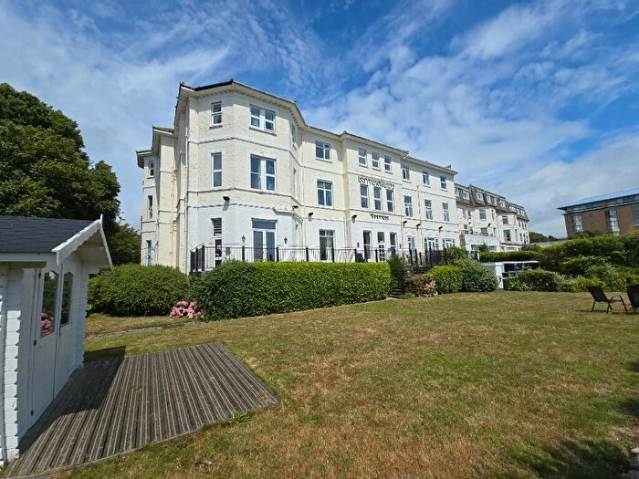 1 Bedroom Hotel Room To Rent In Grove Road, Bournemouth, Dorset, BH1