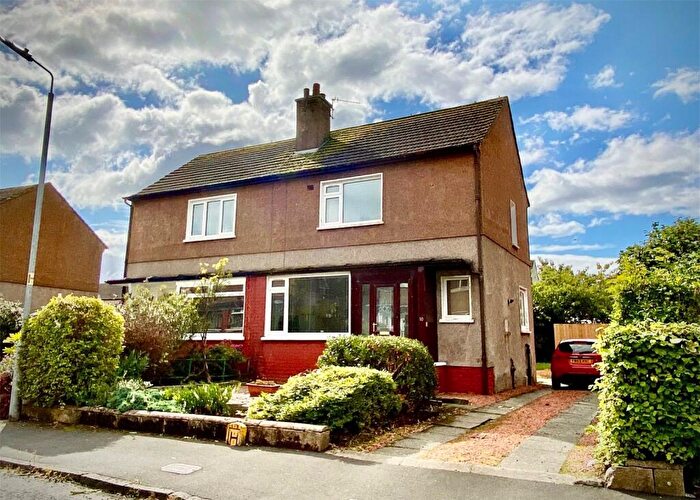 2 Bedroom Semi-Detached House For Sale In Lawrence Avenue, Helensburgh, Argyll And Bute, G84