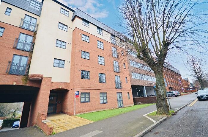 2 Bedroom Apartment To Rent In Station Road, Kettering, NN15