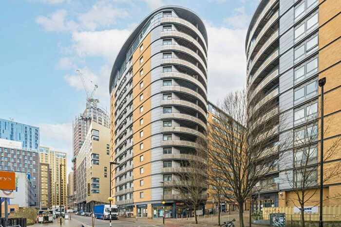 1 Bedroom Flat To Rent In Victoria Road, Acton, W3