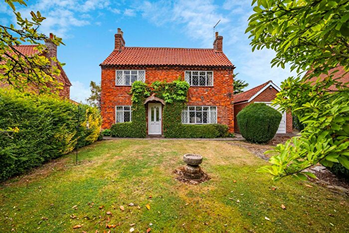 3 Bedroom Detached House For Sale In Church Street, Long Bennington, Newark, Nottinghamshire, NG23